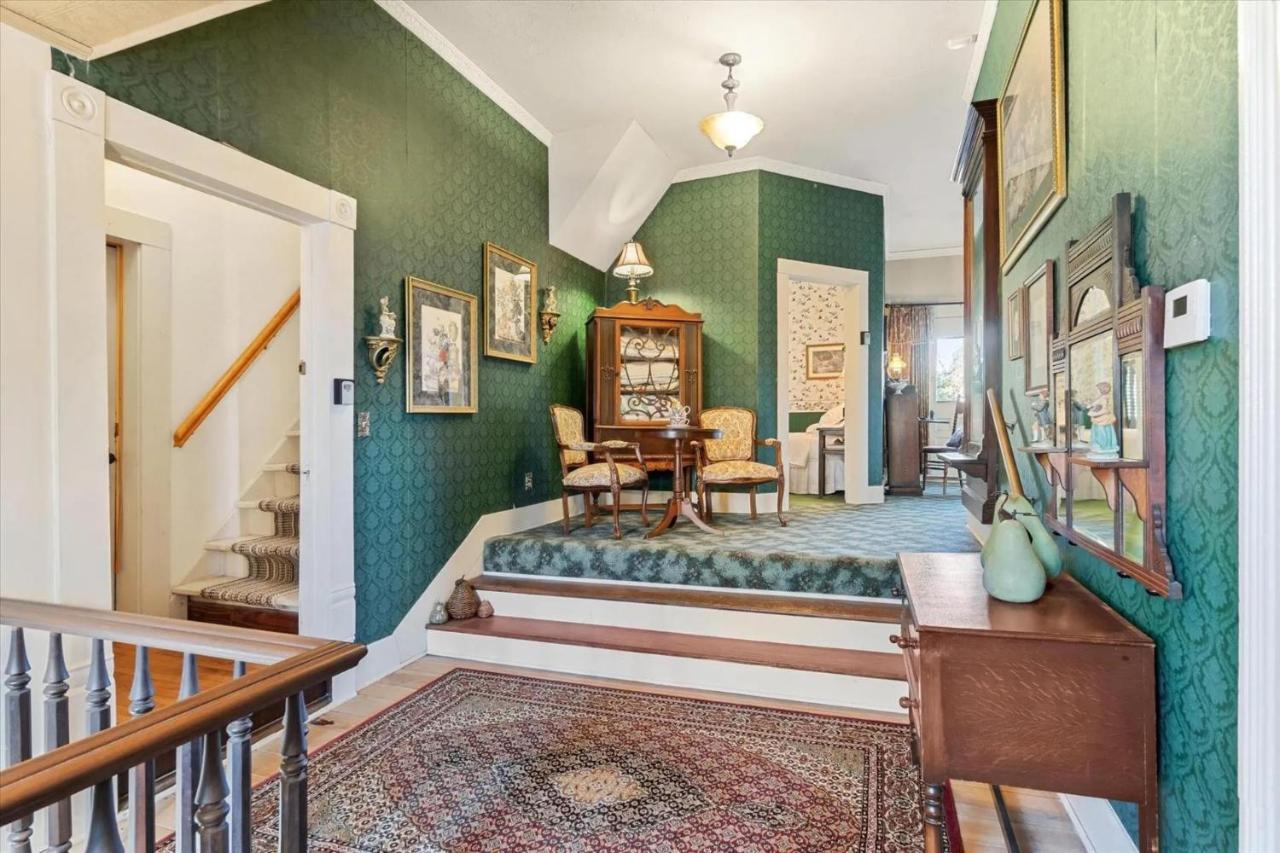 Four Winds Victorian Venue & Suites Bonham Eksteriør bilde