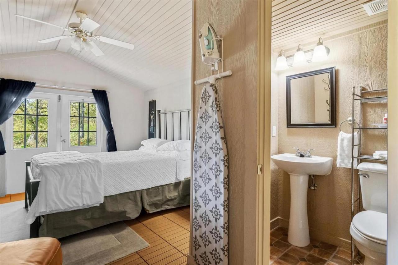 Four Winds Victorian Venue & Suites Bonham Eksteriør bilde